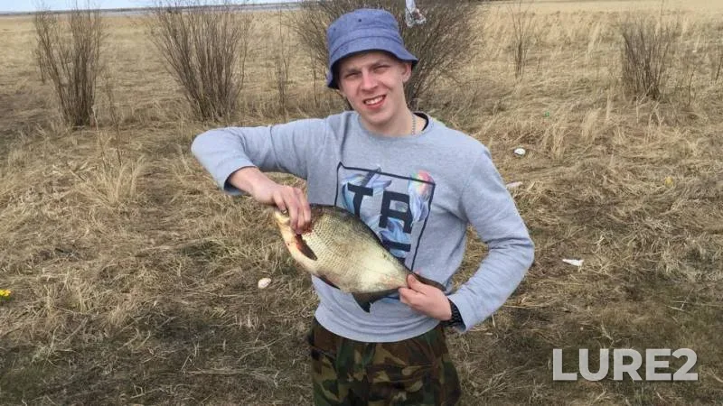 Bream — protoka Podrezova, May 23, 2019