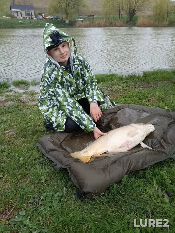 Perch — Mukhavets, Apr 12, 2020