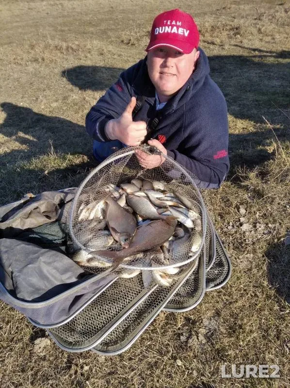 Bream, Roach — Chaus, Apr 29, 2023