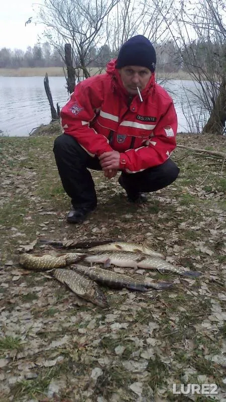 Pike — Dnepr, Mar 07, 2016