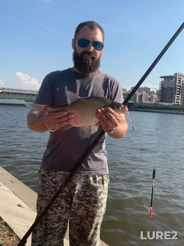Tench — Dudergofskiy kanal, Jun 09, 2019